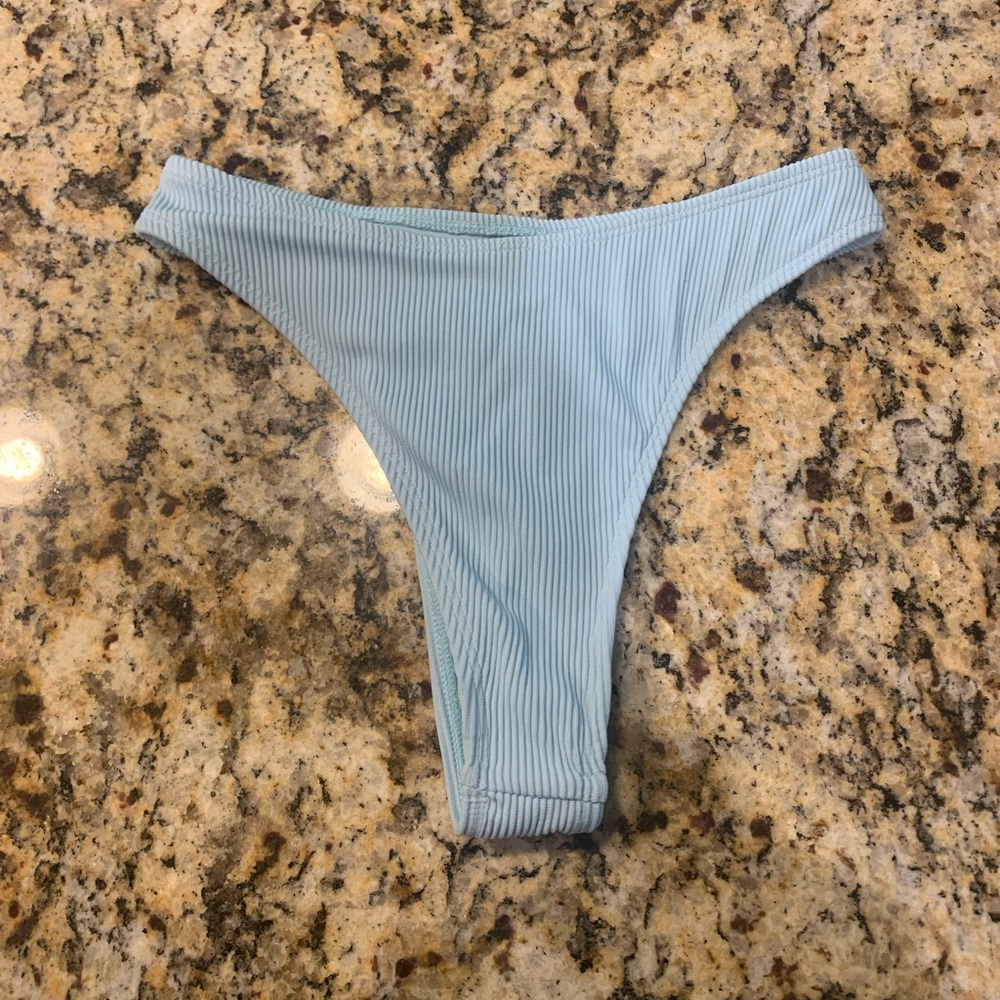 437 Day Dream Bottoms